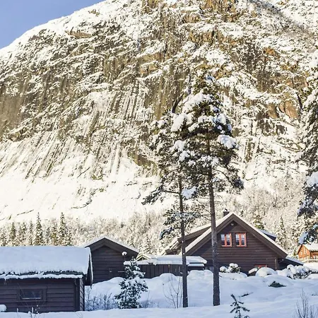 Casa vacanze Awesome In W/ 3 Bedrooms Rysstad