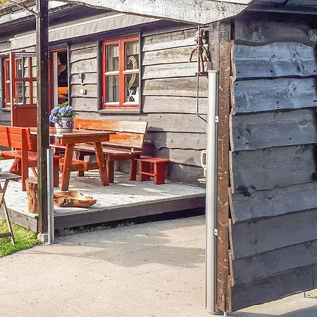 Awesome In W/ 3 Bedrooms Casa vacanze Rysstad